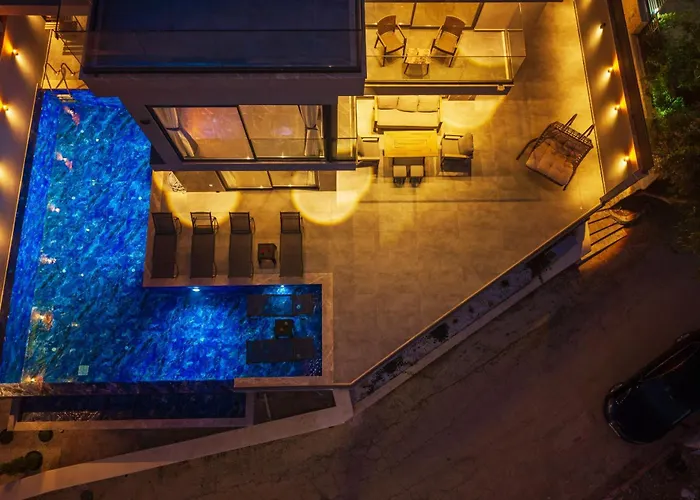 Elite Escape Villa *